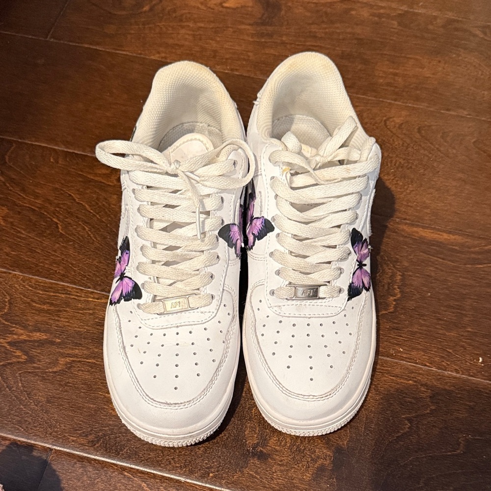 White Nike Dunk (major waves) custom with Purple Butterfly Details
